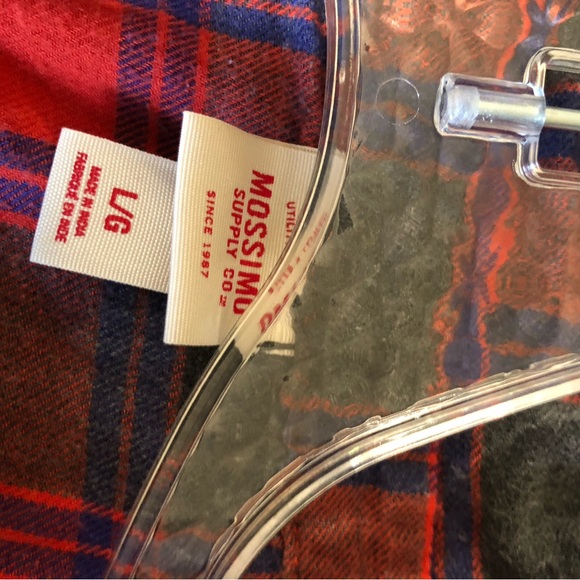 Mossimo size Large plaid button up - Picture 8 of 8